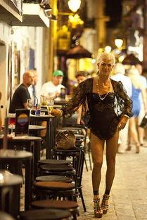 鞭打屁股图片,揭秘鞭打屁股的另类教育方式